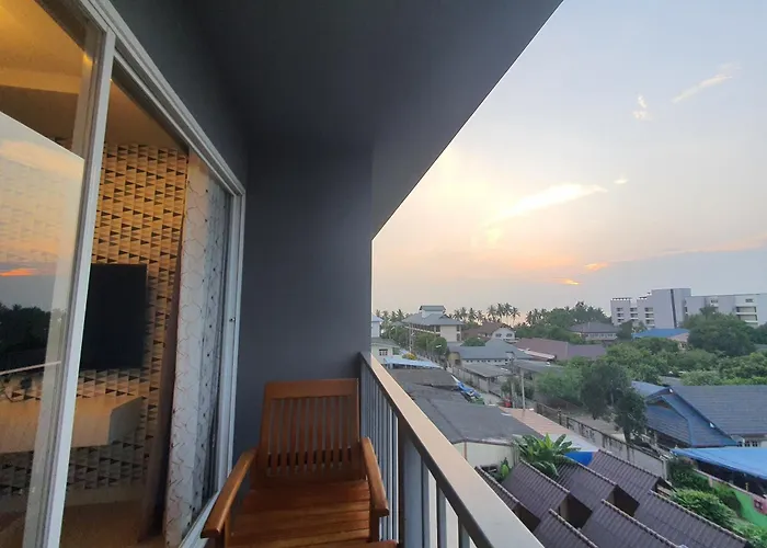 Execlusive Seaview 1 Bedroom Suite With Toproof Pool At The Patio Bangsaen